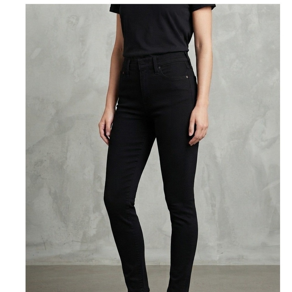 Levi's 720 High Rise Super Skinny Black Denim Jeans 30/10L